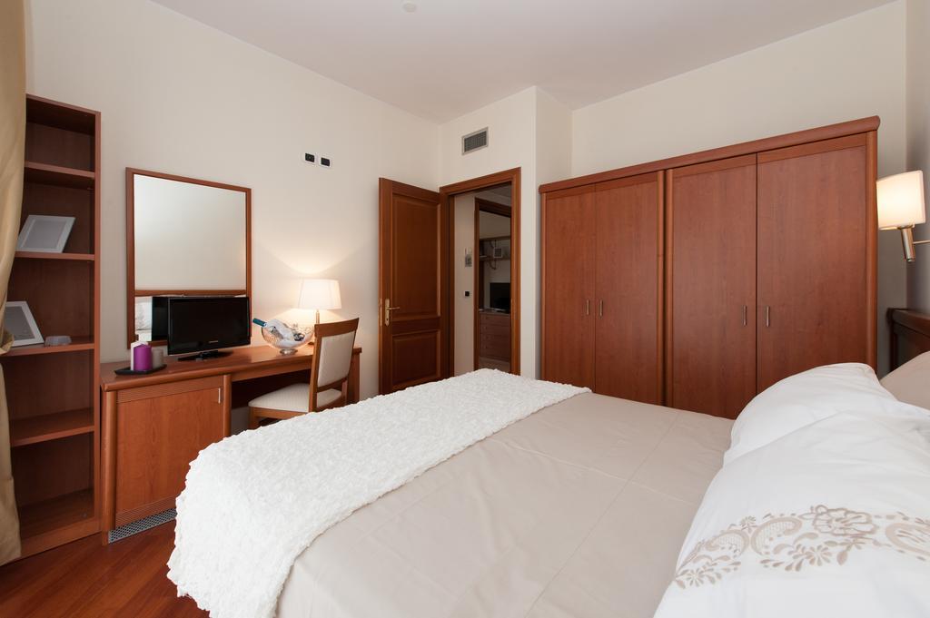 Apartament Residenza Il Parco 3 Rzym Zewnętrze zdjęcie